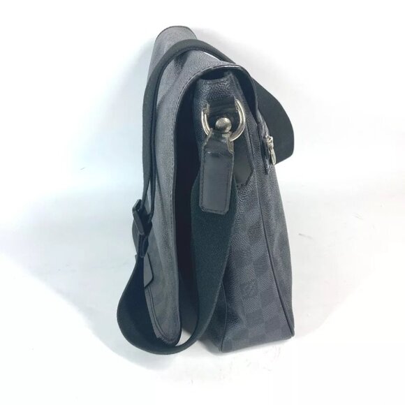 LOUIS VUITTON N41272 Damier Graphite Distrix MM Messenger Crossbody Shoulder Bag - Picture 12 of 13